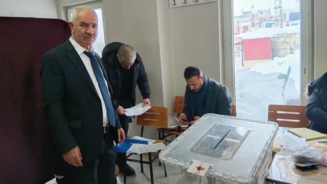 Çelikhan Esnaf ve Sanatkarlar Odası'nda başkanlık seçimi yapıldı