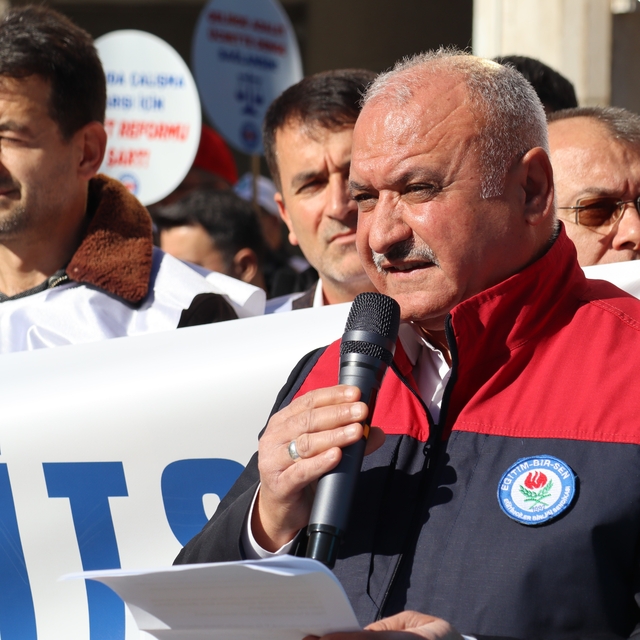 Eğitim çalışanlarına özel hizmet tazminatı talebi