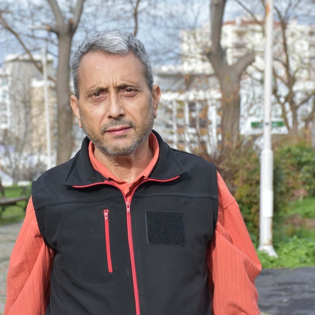 Karaciğer nakli için donör bekliyor