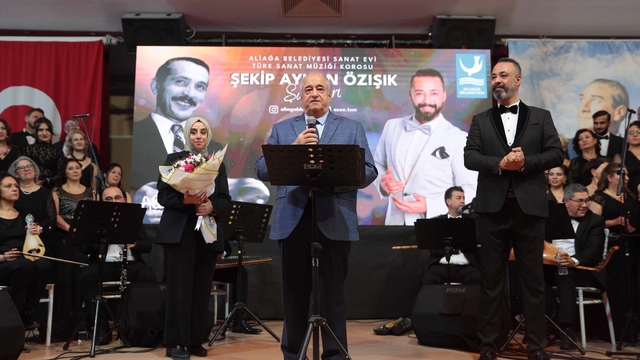 ASEV TSM Korosu, Şekip Ayhan Özışık eserleriyle sahne aldı