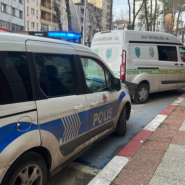 Uşak'ta bıçaklanan şahıs ağır yaralandı