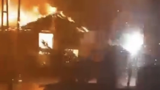 Düzce'de mobilya atölyesi küle döndü