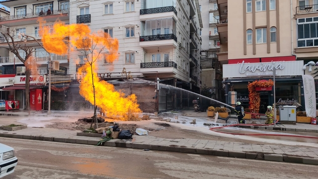 Kırıkkale'de doğal gaz borusunun patlaması sonucu 1 işçi yaralandı