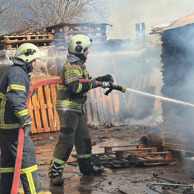 Sobadan çıkan yangını itfaiye söndürdü