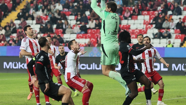 Trendyol Süper Lig: Antalyaspor: 2 - Gençlerbirliği: 1 (Maç sonucu)