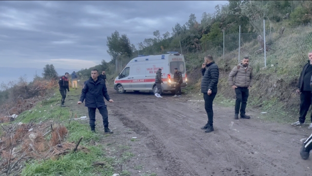 Bursa'da su kuyusunu temizleyen baba ve oğlu metan gazından etkilendi