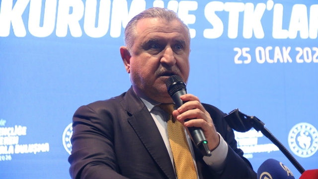 Bakan Bak: "Türkiye Yüzyılı sporun ve gençliğin yüzyılı olacak"