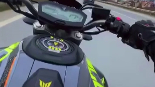 Otobanda 174 kilometre hızla ölüme meydan okuyan motosikletliye 45 bin TL ceza