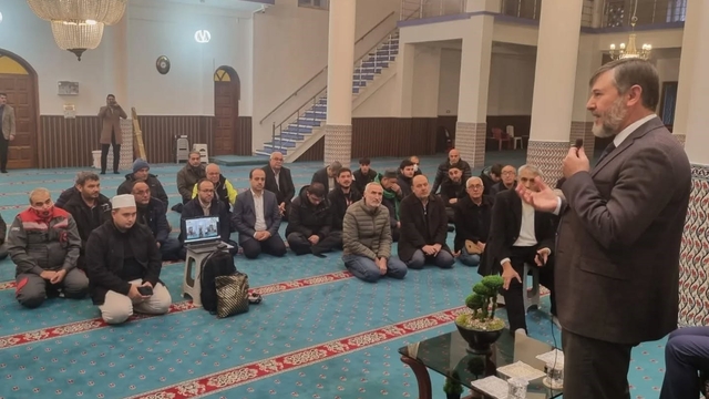 İskenderun'da umre semineri düzenlendi