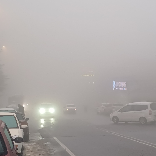 Kayseri'de sis görüş mesafesini düşürdü