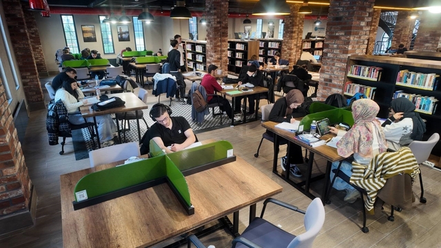 Başiskele'de tarıyıl tatilinde öğrencilerin adresi Kitaphane