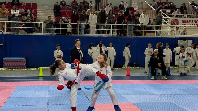 Germencik'te minikler tatamiye çıktı