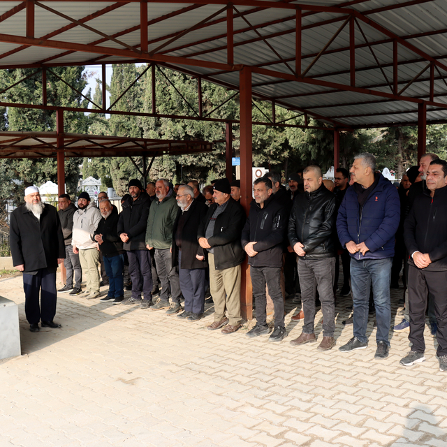 Hatay'da önce yetim sonra öksüz kalan ikizleri ölüm ayırdı