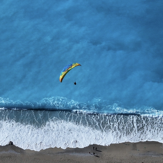 Fethiye'deki Babadağ'dan geçen yıl 194 bin 613 kişi yamaç paraşütüyle uçtu