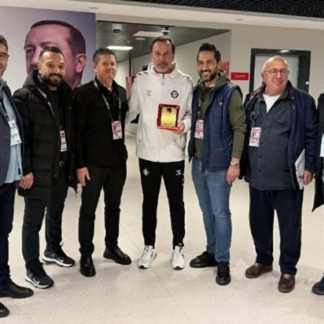 Denizli İdmanyurdu fren yaptı