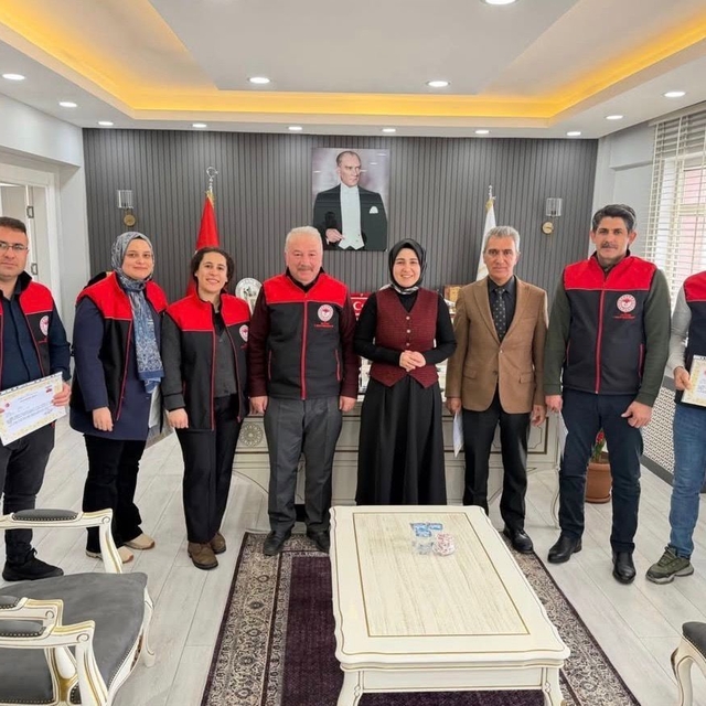 Taşlıçay'da sahipli köpeklerin dijital kimliklendirme çalışmaları tamamland...