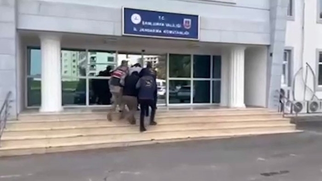 Şanlıurfa'da 'polis' yalanıyla 2 milyona yakın dolandırıcılık operasyonunda 2 tutuklama