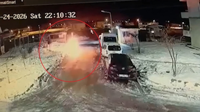 Hakim ve savcı lojmanlarının yakınındaki siteye EYP atılma anı kamerada