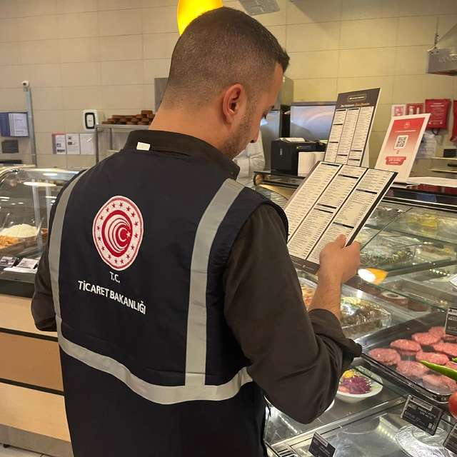 İzmir'de Ramazan öncesi fahiş fiyat denetimi