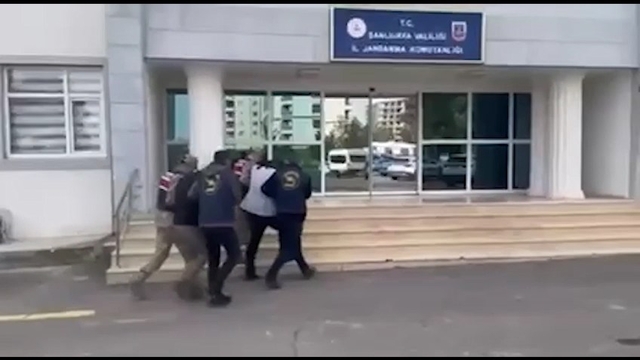 Şanlıurfa'da telefon dolandırıcılarını JASAT yakaladı