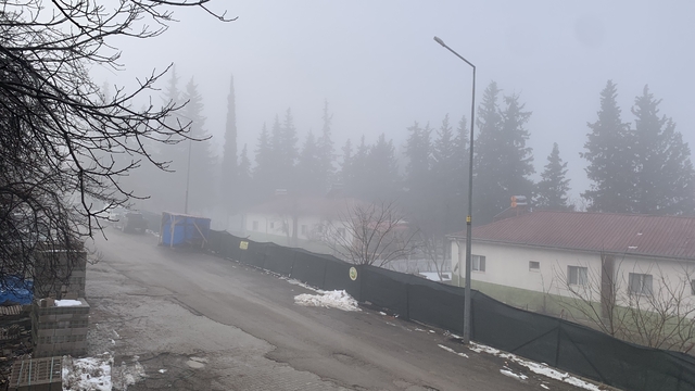 Aladağ ilçesinde sis etkili oldu