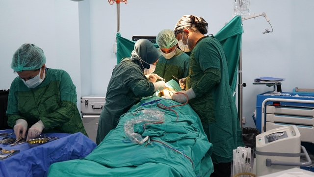 Batman'da Ağız ve Diş Sağlığı Hastanesinde bir ilk: Alt çene kırığı başarıyla tedavi edildi