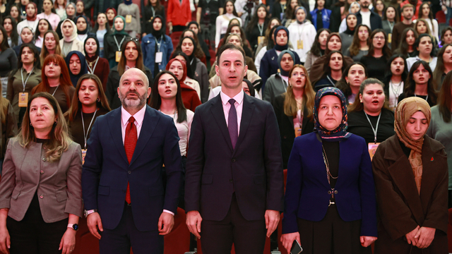 Mersin'de 10. Tematik Kış Kampı "Yeni Medya ve İletişim" temasıyla başladı