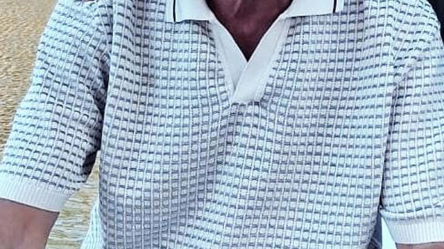 Kendisini eve bırakan arkadaşının otomobilinin altında kalıp öldü