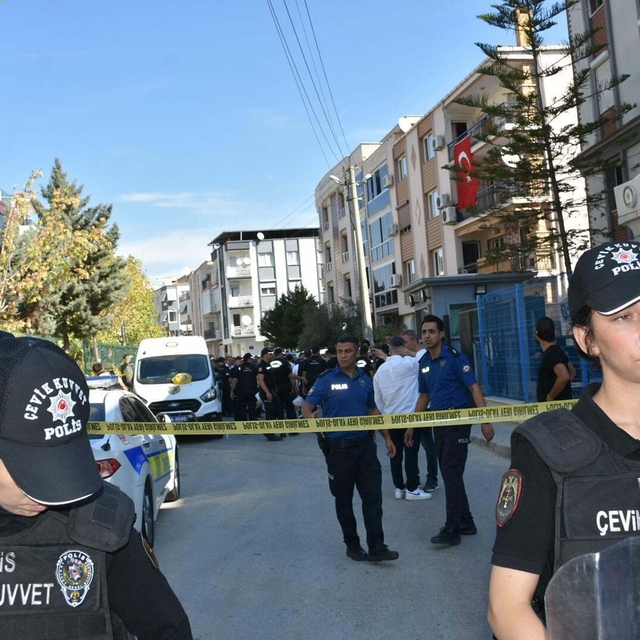 İzmir'de 3 polisin şehit olduğu polis merkezine saldırıda iddianame kabul e...