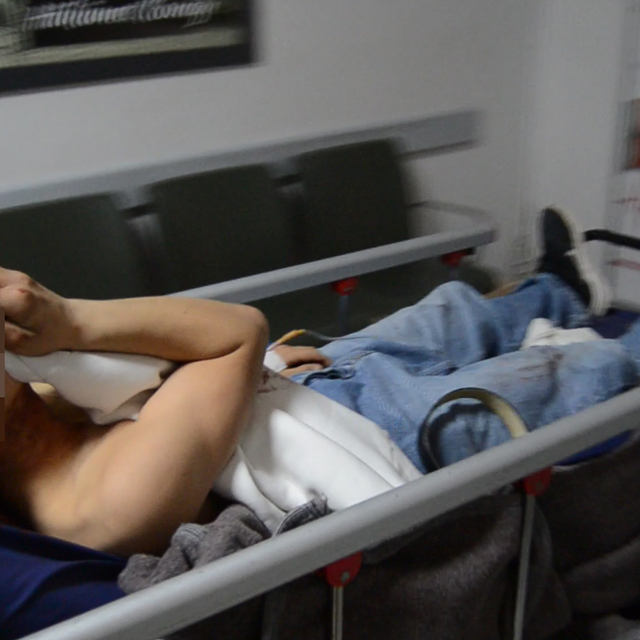 Sigara ve para istedikleri 15 yaşındaki çocuğu tüfekle yaralayan 2 akranı y...