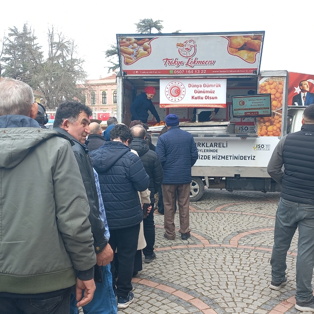 Dünya Gümrük Günü'nde vatandaşlara lokma ikramı