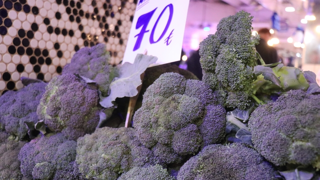 Pazarın gözdesi kış sebzeleri oldu
Tezgahlarda kış hareketliliği: Tercihler yine değişmedi