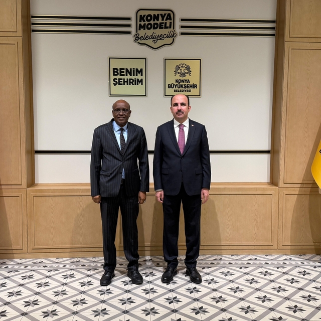 Cibuti'nin Ankara Büyükelçisi Aden Hüseyin Abdillahi, Konya'da