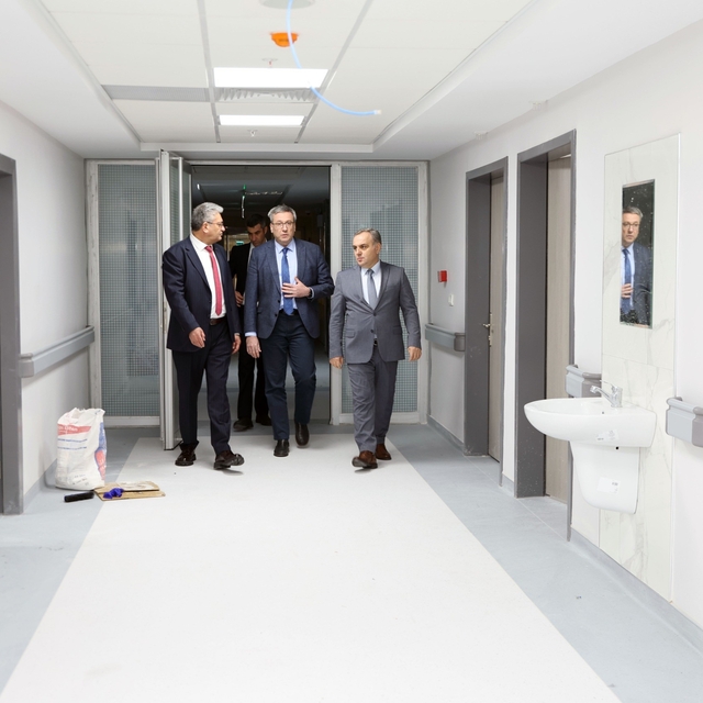 ERÜ Hastaneleri'nde yenileme çalışmaları devam ediyor