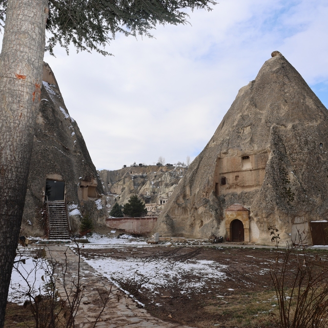 Nevşehir'de kaçak işletme, Alan Başkanlığı'nca kaldırıldı