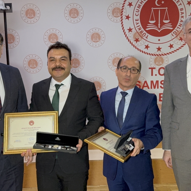 Samsun'da başarılı hâkimlere Adalet Başarı Belgesi