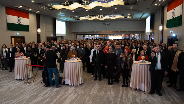 Hindistan'ın 77'nci Cumhuriyet Bayramı Ankara'da kutlandı