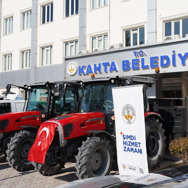 Kahta Belediyesi'nin araç filosu güçleniyor