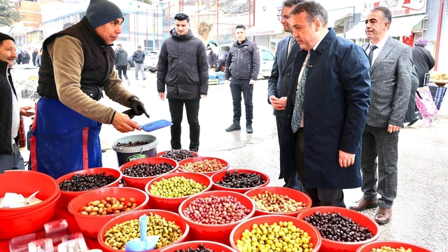 Vali Sözer Dodurga'da vatandaşlarla bir araya geldi