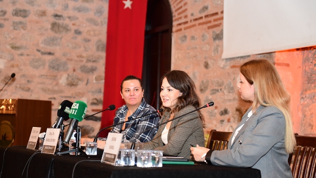 Afetlere karşı dirençli kentler Osmangazi'de konuşuldu
Osmangazi'de dirençli kentler için anlamlı buluşma