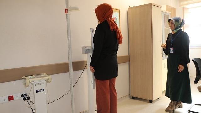 Erzincan Sağlıklı Hayat Merkezi, vatandaşların sağlıklı yaşama adım atmasına destek oluyor