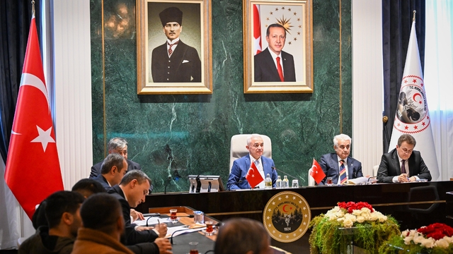 Kırklareli Valisi Turan, vatandaşlarla bir araya geldi