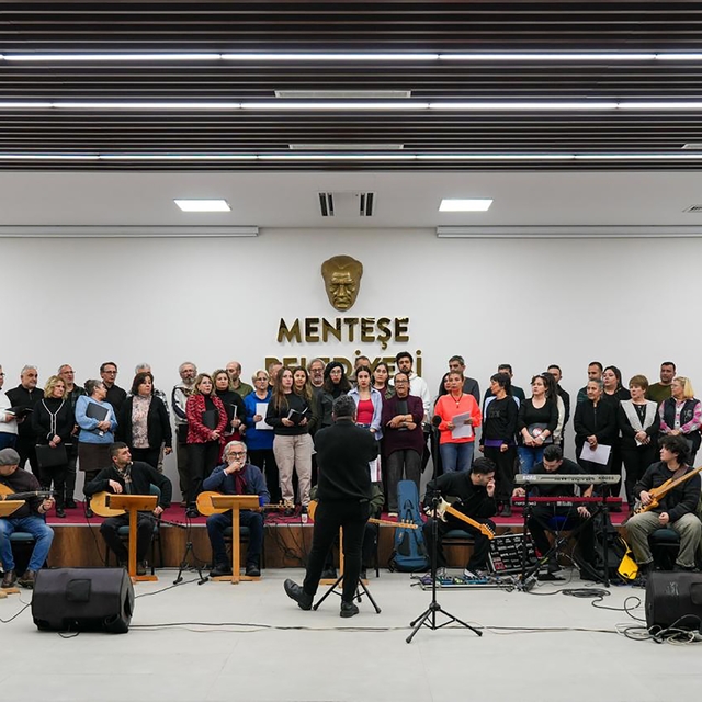 Menteşe Belediye Korosu Barış Manço repertuvarıyla sahne alıyor