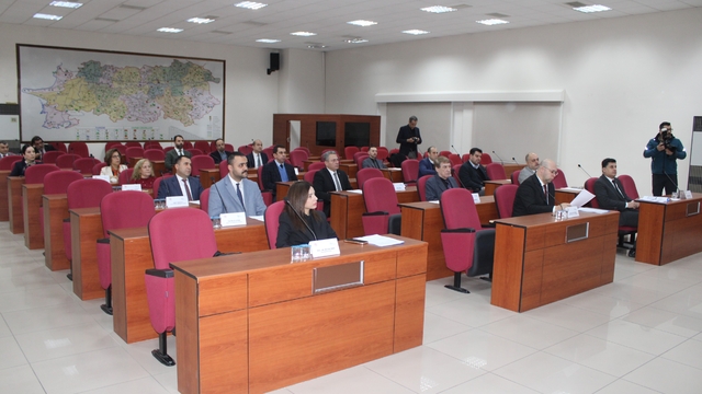 Yeni yılın ilk istihdam kurulu toplantısı yapıldı
Aydın'ın kayıtlı işgücü sayısı 100 bin oldu