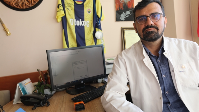 Kardiyoloji Uzmanı Kıvrak: "Soğuk havalar, kalbin iş yükünü artırıyor"
"Kış ayları, kalp yetmezliği olan bireylerde risk barındırıyor"
"Grip ve solunum yolu enfeksiyonları kalp yetersizliğini hızla kötüleştirebilir"