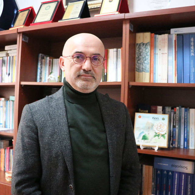 Aile desteği güçlü bireylerde sanal kumar bağımlılığının daha düşük olduğu...