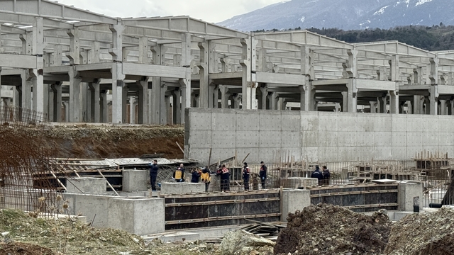 Bursa'da beton dökülürken çöken kalıpların altında kalan işçi öldü