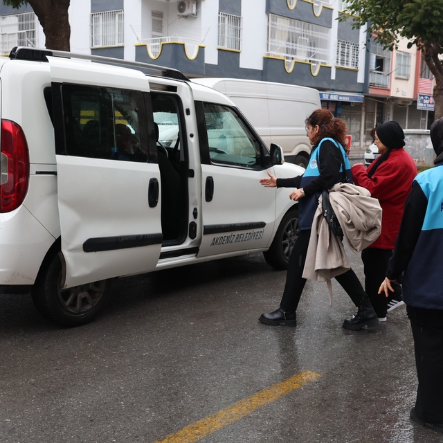 Mersin'de onkoloji hastaları ulaşım sorunu yaşamıyor