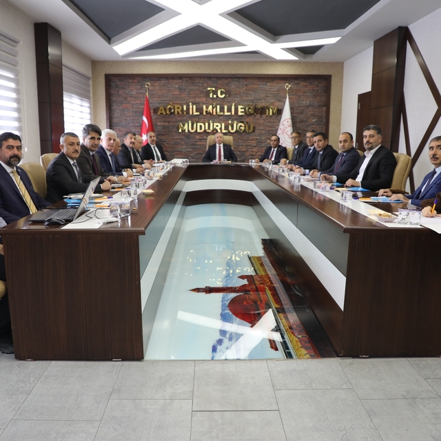 Ağrı'da ikinci dönem hazırlıkları değerlendirildi