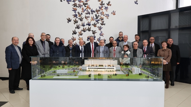 Erciyes Üniversitesinin yeni hastane binası kendi enerjisini üretecek